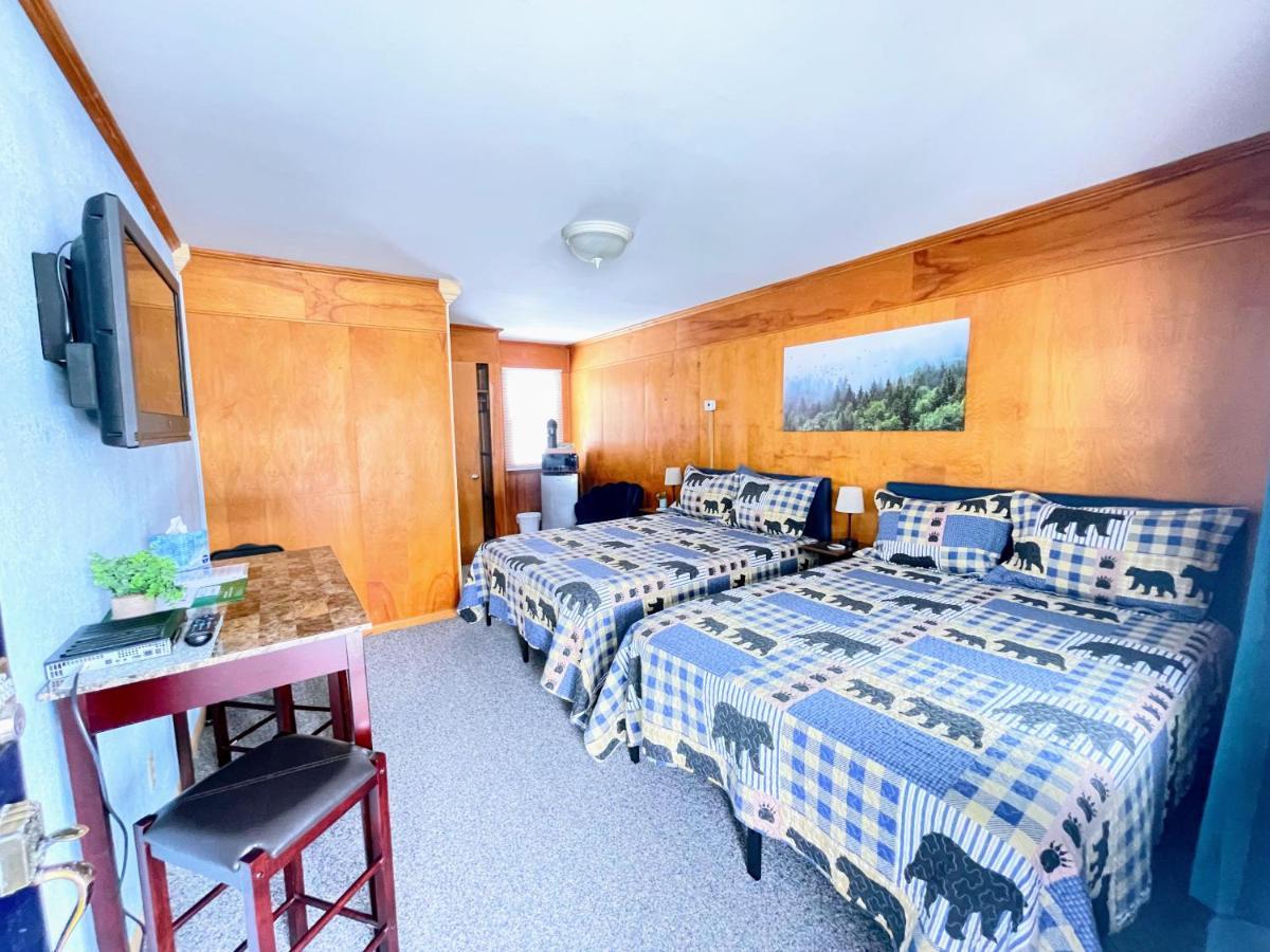 Hillcrest Motel